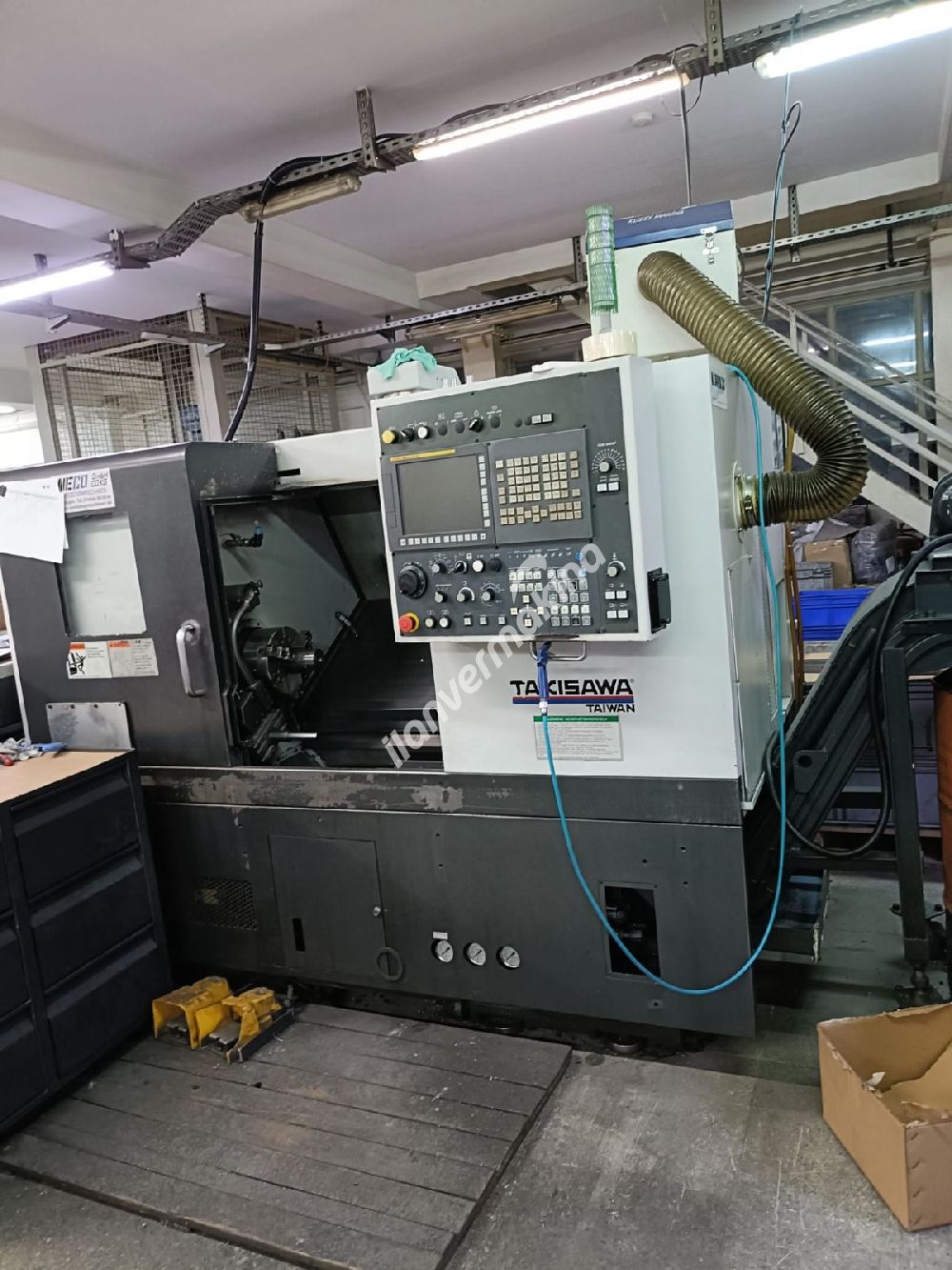 C EKSEN CNC TORNA - TAKISAWA LA-200