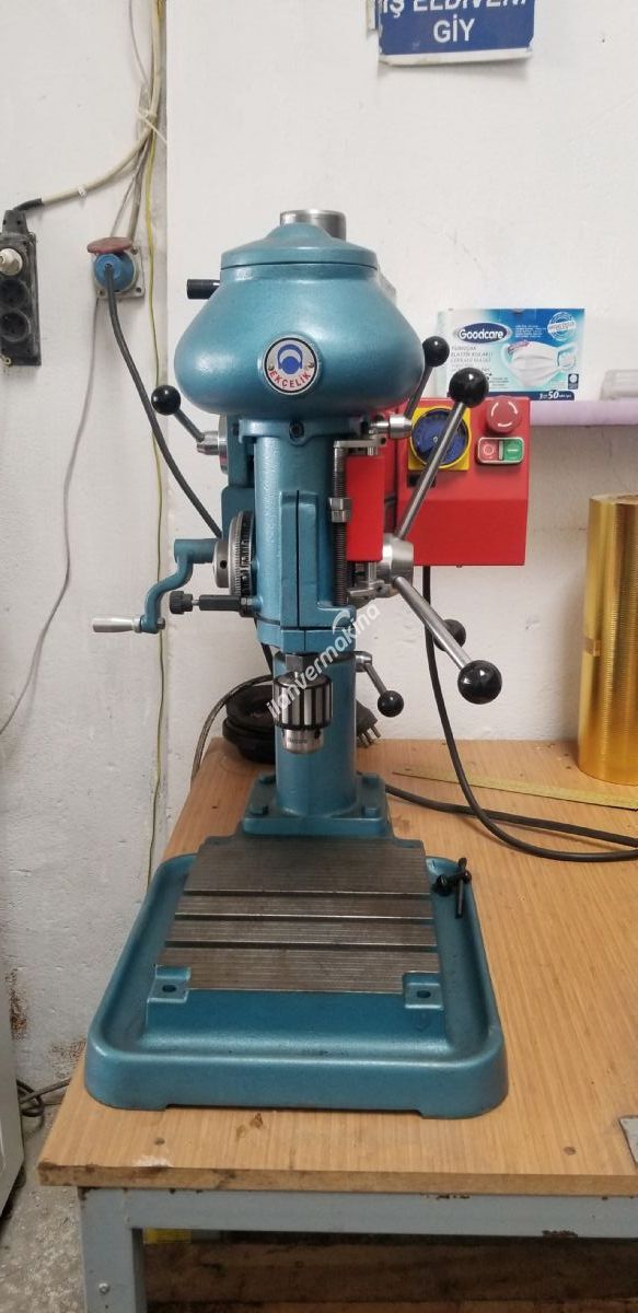 SAHİBİNDEN SATILIK EKÇELİK KLAVUZ ÇEKEN MASAÜSTÜ MATKAP TEZGAHI