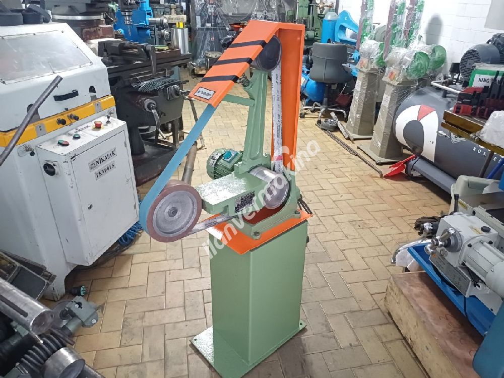 CAN MAKİNA ÜÇGEN ŞERİT BANT ZIMPARA