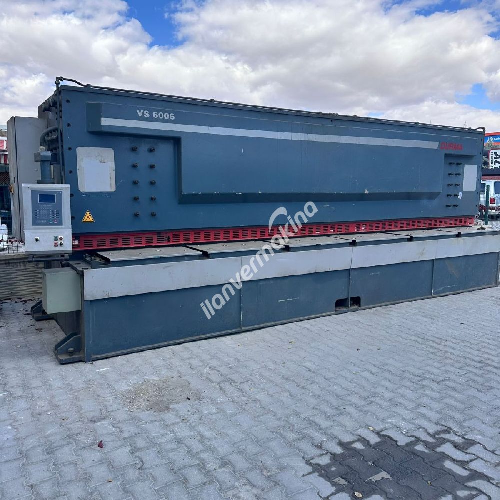 DURMAZLAR MARKA VS 6 METRE 6 MM CNC AÇI AYARLIHİDROLİK GİYOTİN MAKAS