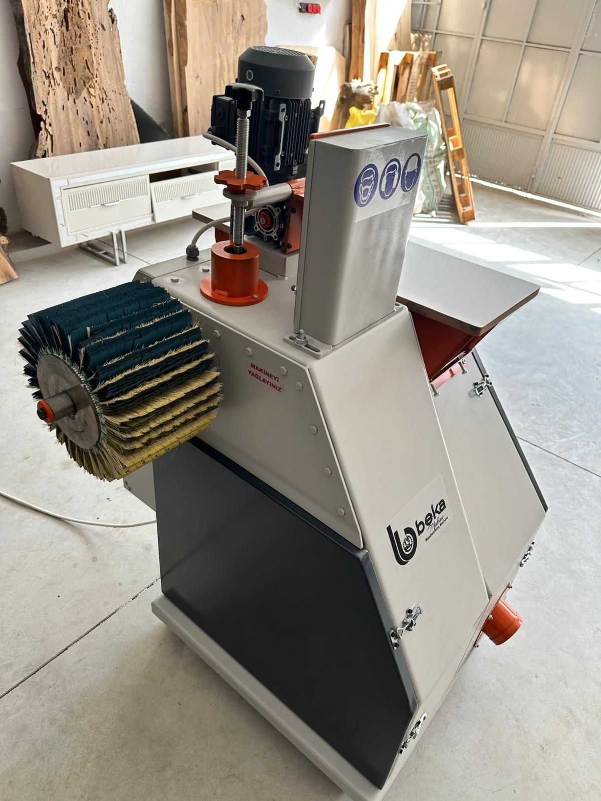 zımpara makine osilasyonlu balonlu otomatik çekicili