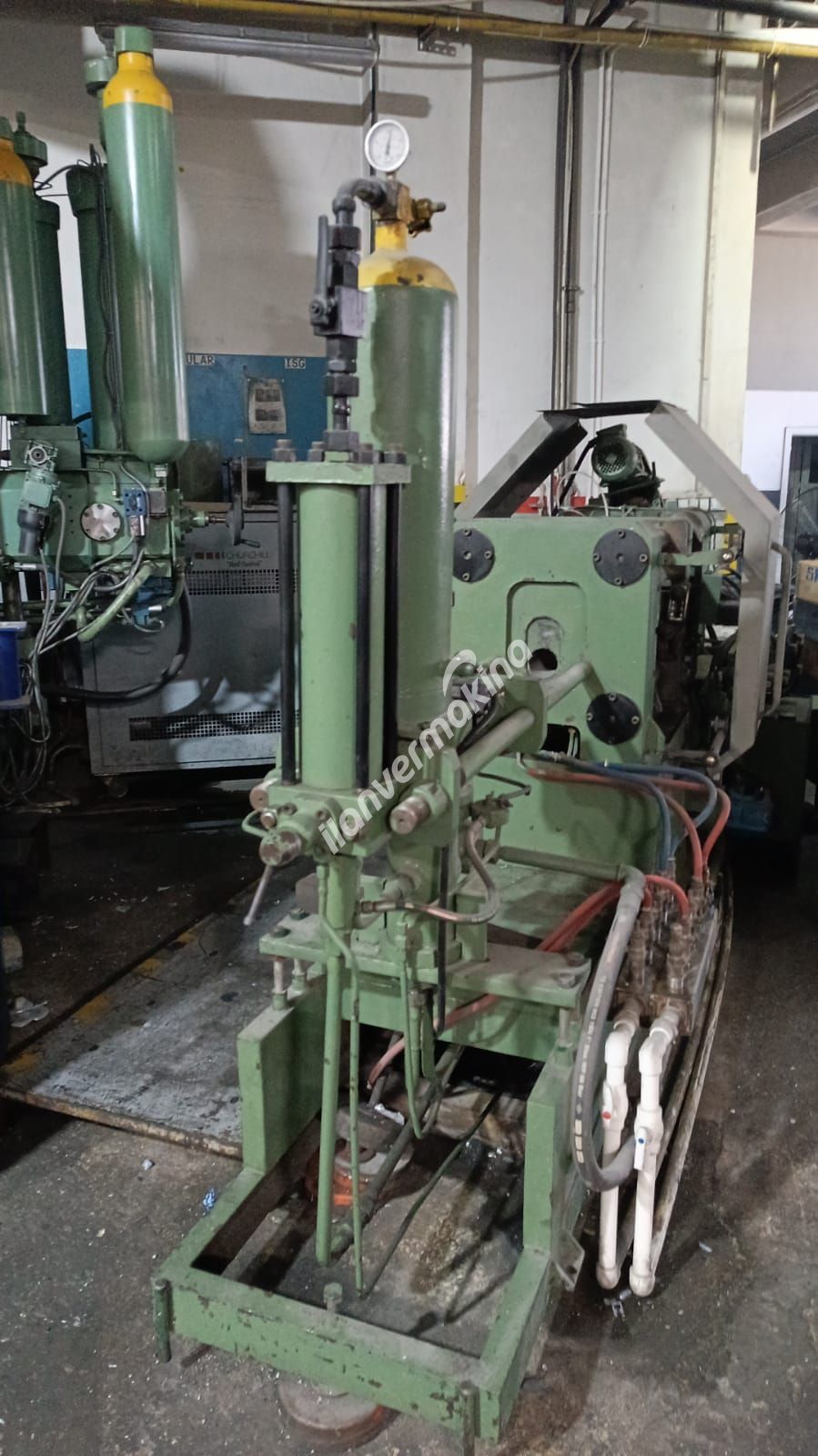 100 TON SOĞUK KAMARA METAL ENJEKSİYON