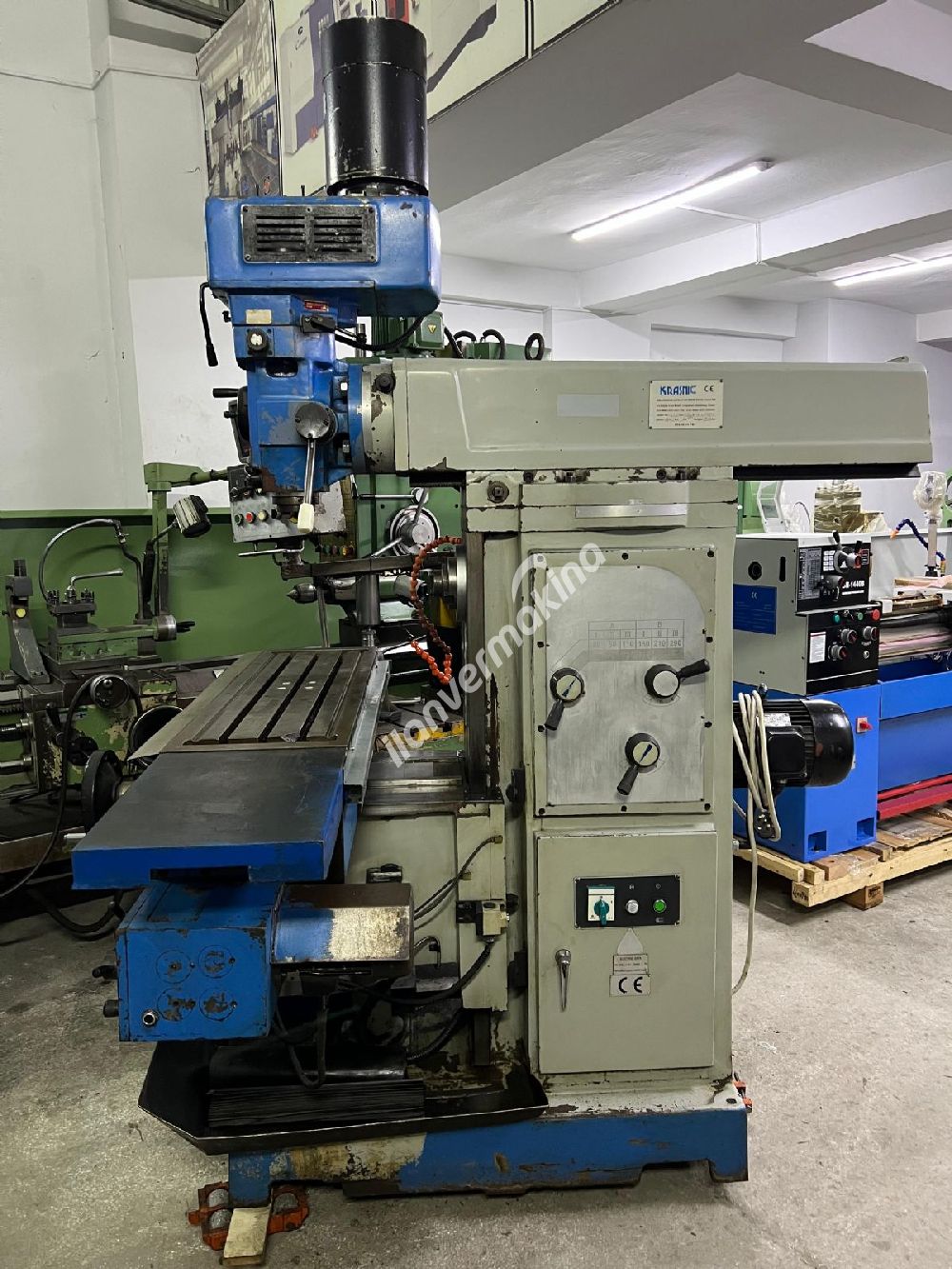 Hunter XL6336 - 6 Numara Göbekten Milli Kalıpçı Freze Dijitalli