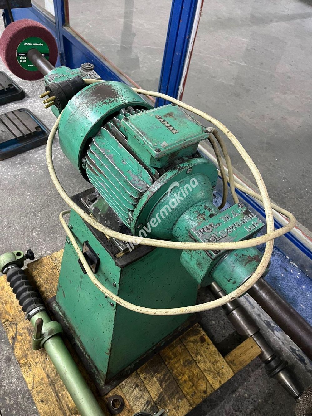 4 Kw 5.5 Hp Polisaj Motoru Kollu