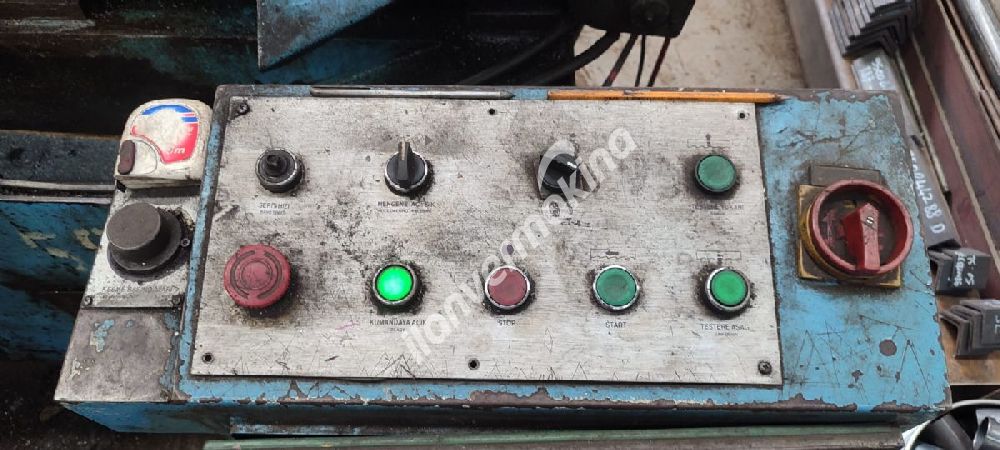 KESMAK Yatay Şeritli Testere Tezgahı