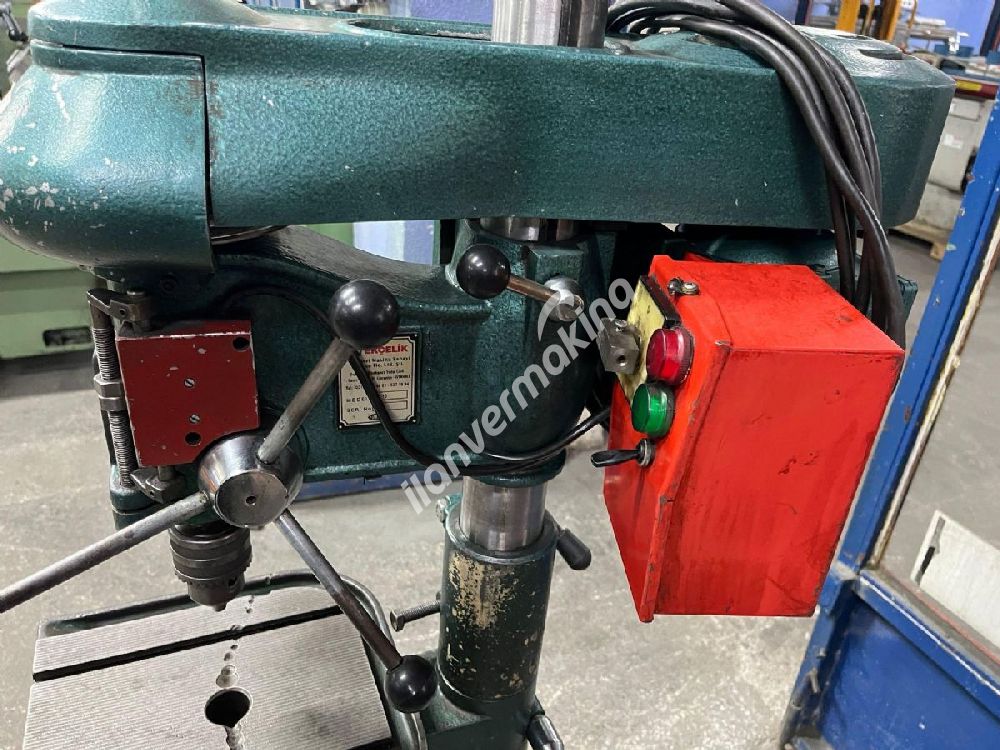 Ekçelik Ayaklı Siviçli Matkap Temiz