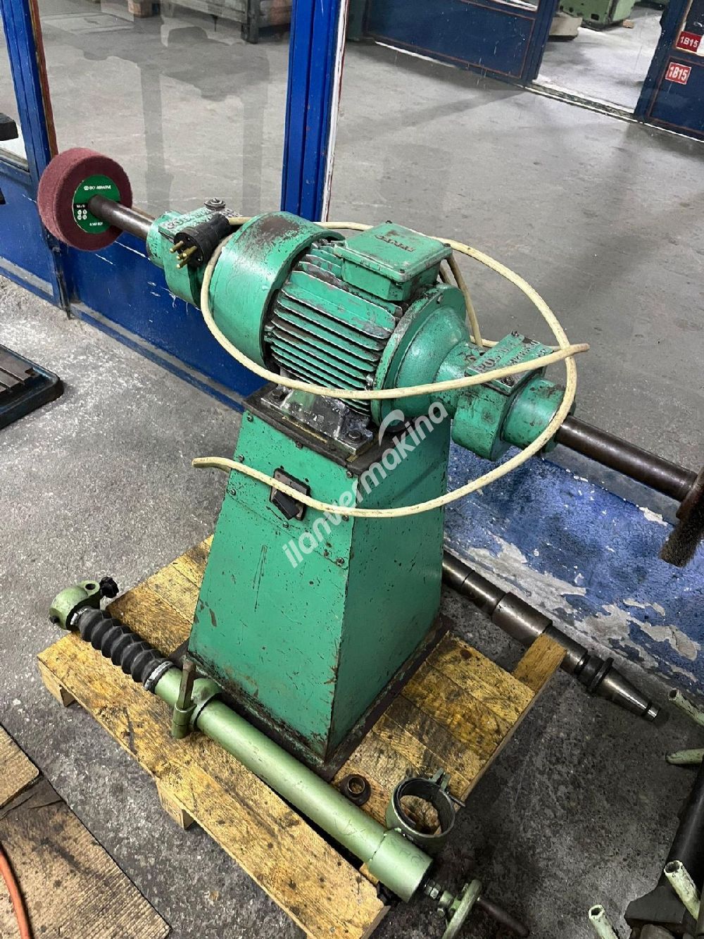 4 Kw 5.5 Hp Polisaj Motoru Kollu