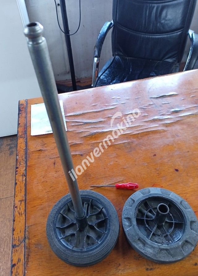 plastic waste container wheel pipe manifacturing