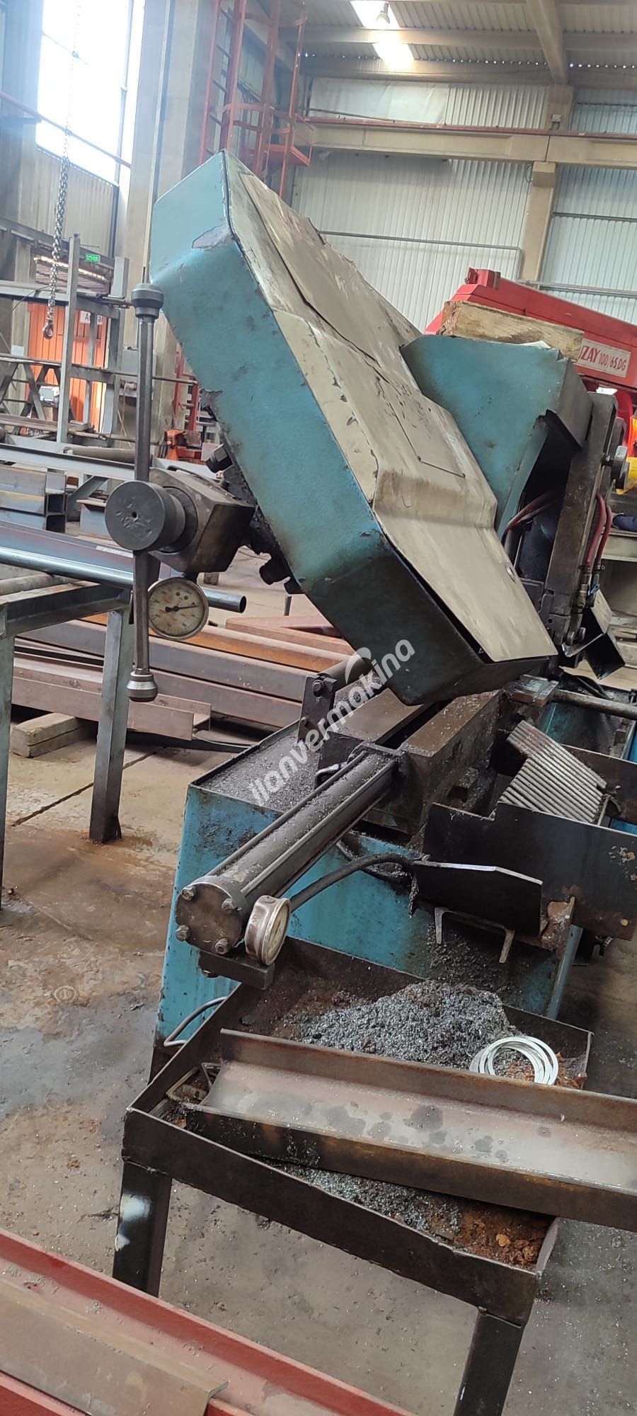 KESMAK Yatay Şeritli Testere Tezgahı