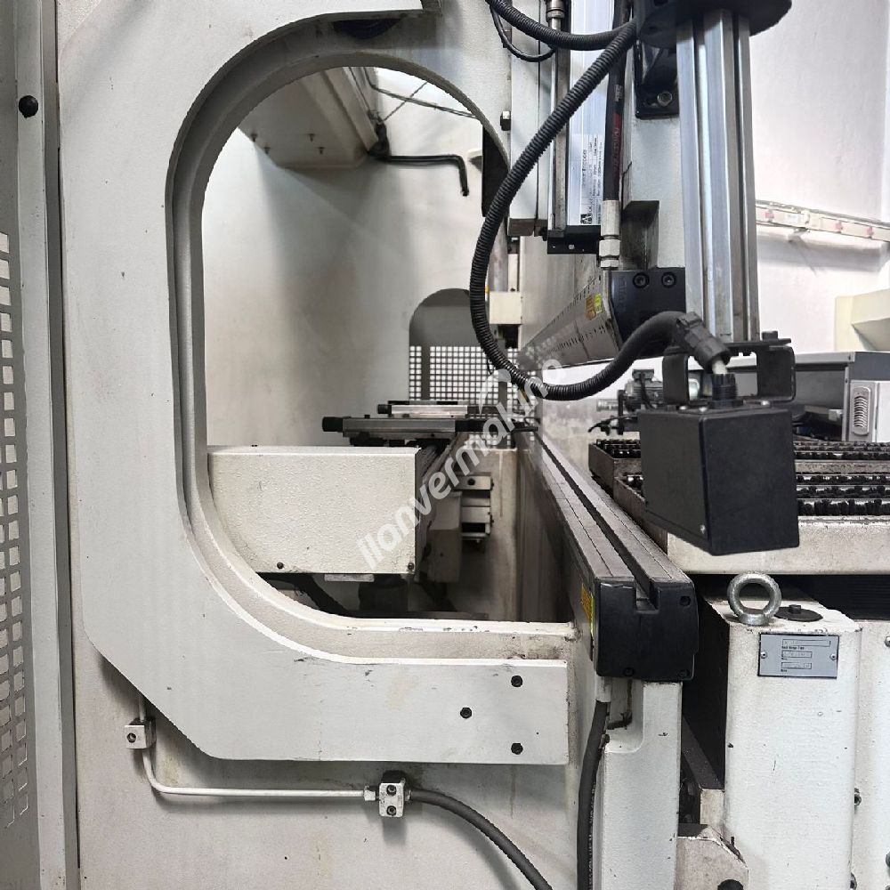 MVD MARKA 3 X120 TON 8 EKSEN CNC HİDROLİK ABKANT PRES