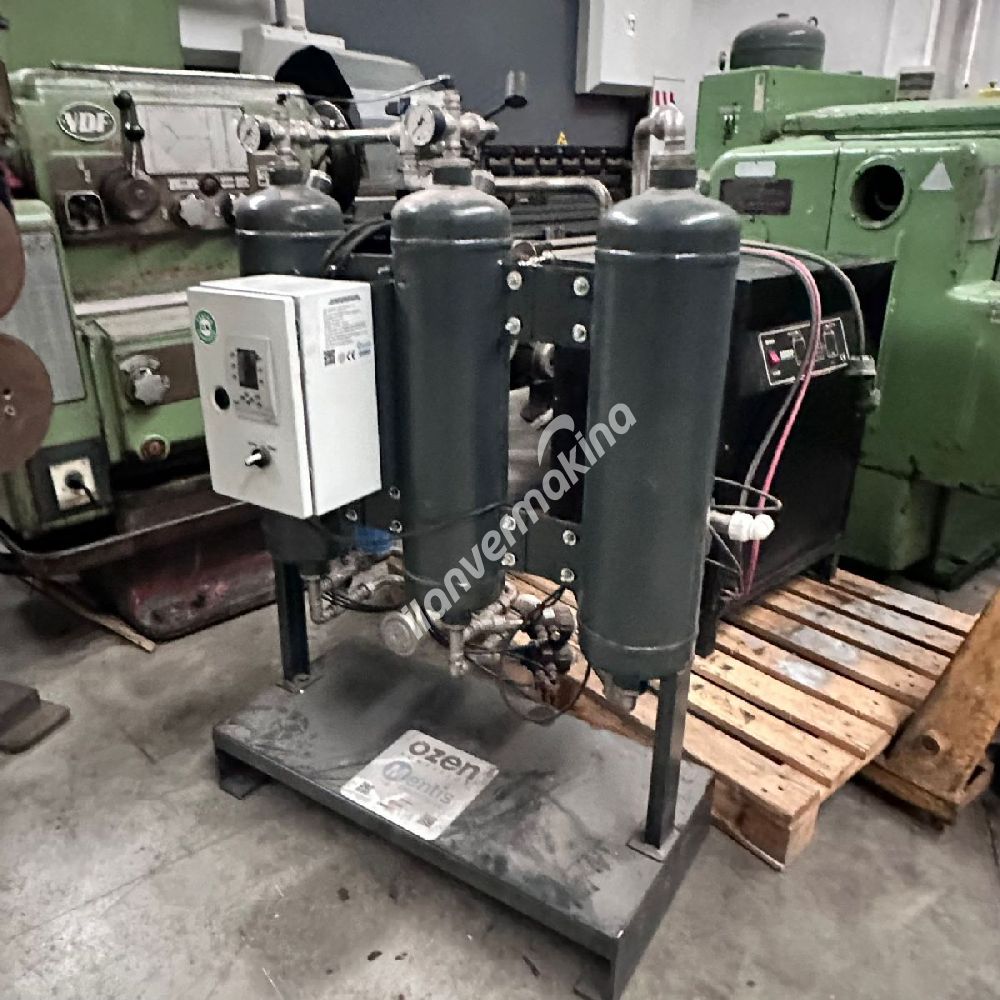 ÖZEN MARKA EN 15 TD VİDALİ KOMPRESÖR SET