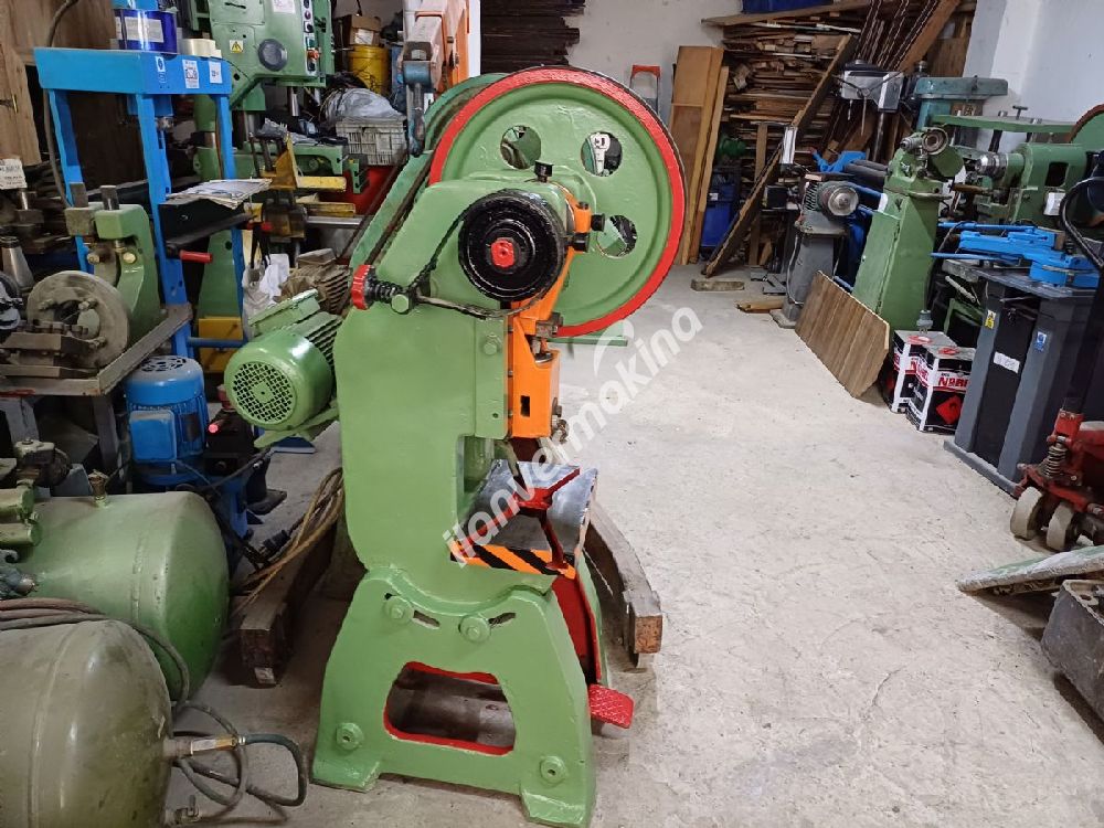 10 TON EKSANTRİK PRES