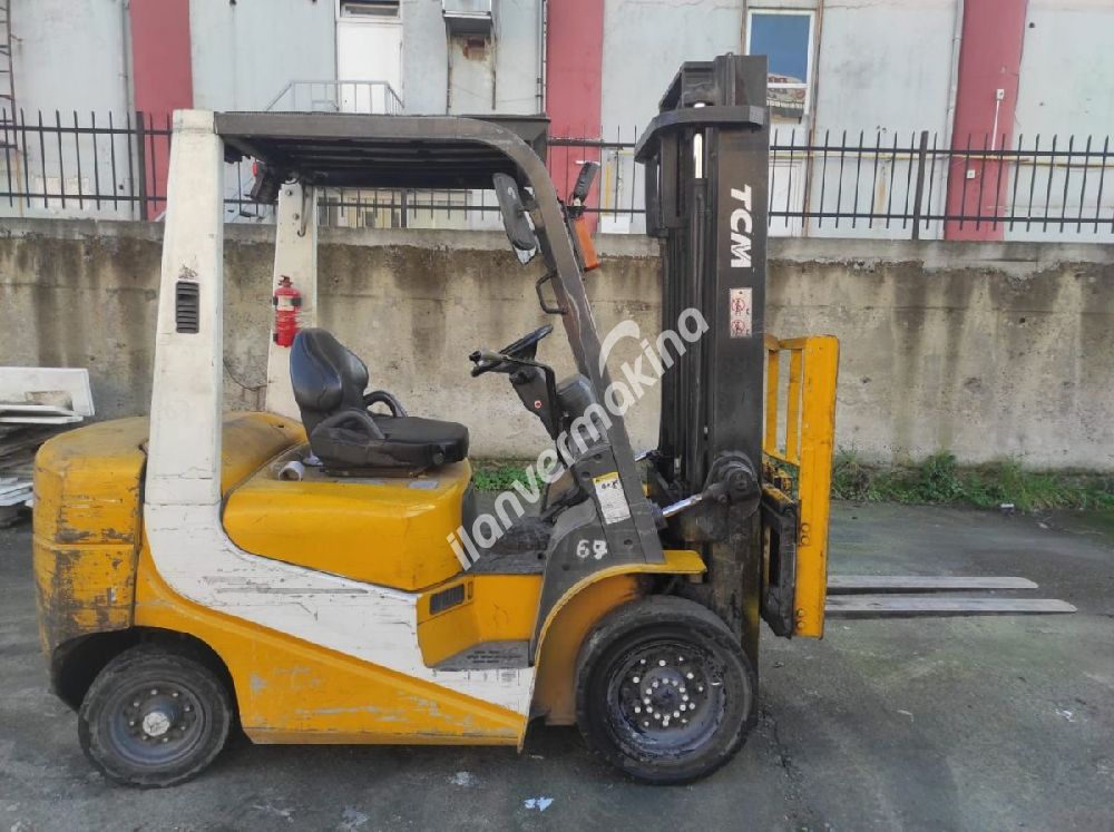  FORKLİFT 4-TCM