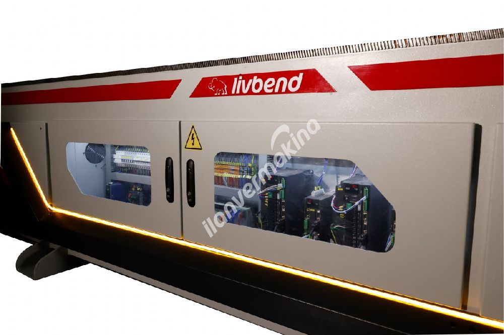 5 Eksen 38 Cnc Malafalı Boru Bükme Makinası PUMA