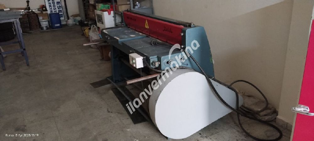 BAYKAL 1260 MM X 2,5 MM ANGRENAJLI MOTORLU GİYOTİN MAKAS
