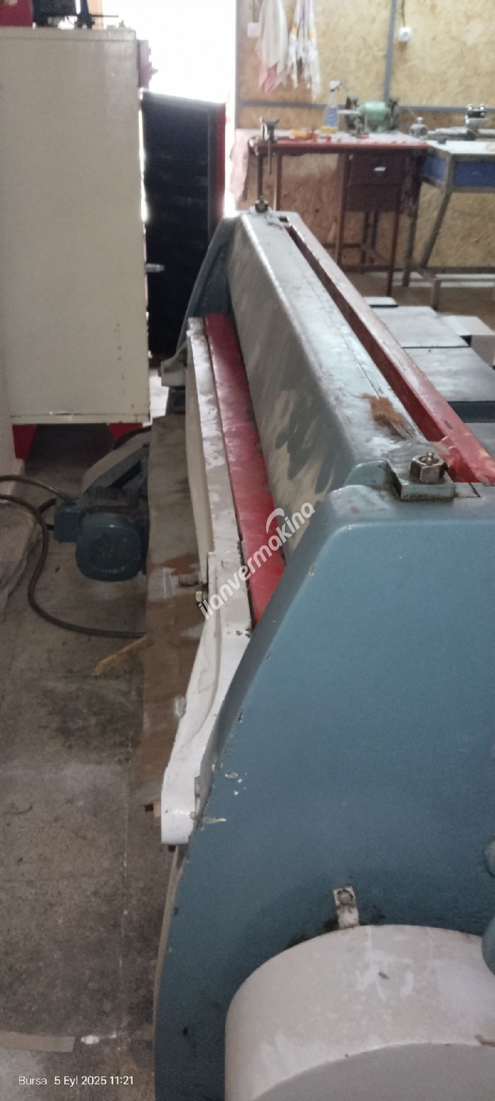 BAYKAL 1260 MM X 2,5 MM ANGRENAJLI MOTORLU GİYOTİN MAKAS