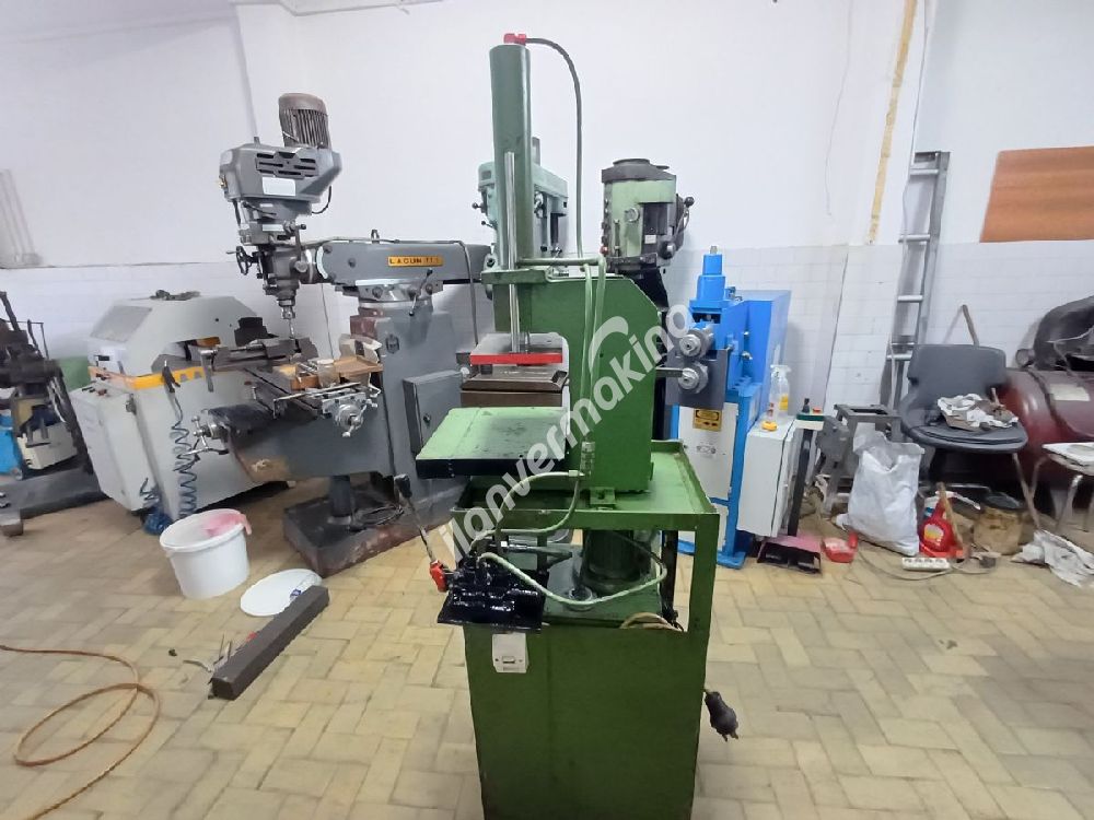 5 TON C TİPİ HİDROLİK PRES