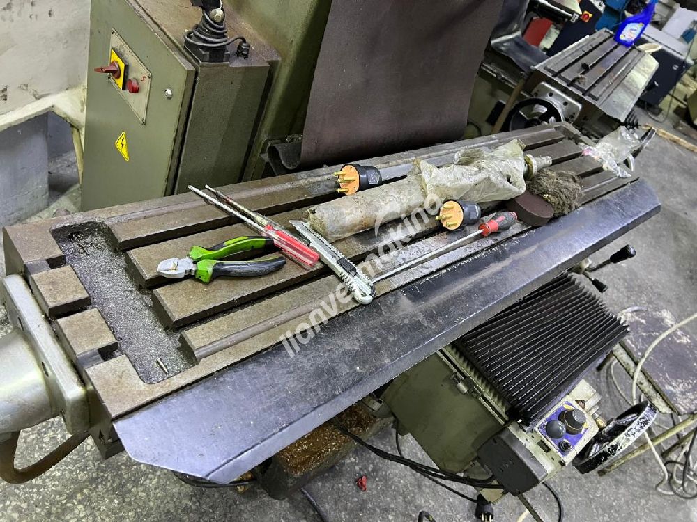 First Lc20Vhs Göbekten Milli Kalıpçı Freze Dijitalli Çok Temiz