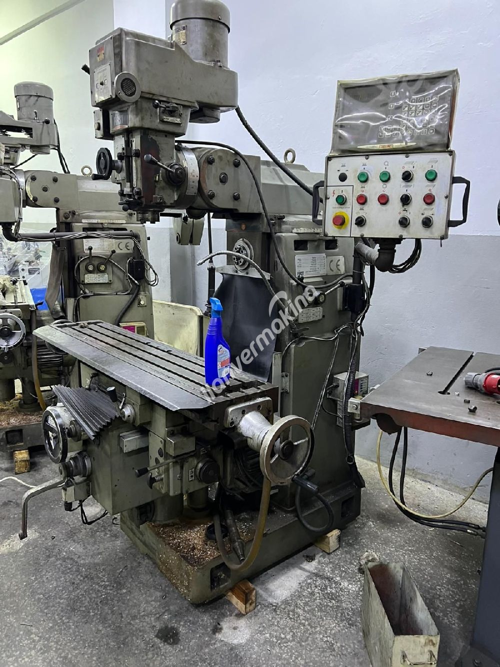 First Lc20Vhs Göbekten Milli Kalıpçı Freze Dijitalli Çok Temiz