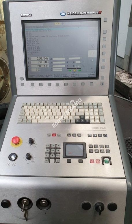 CNC 5x Eksenli Universal işleme Merkezi 