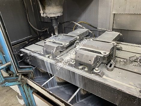 CNC Dik işleme Merkezi 