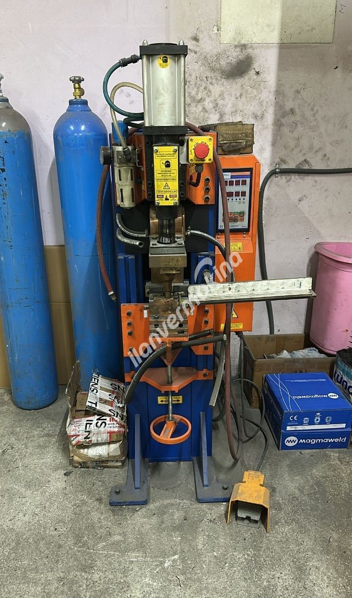 satılık 60 kwa kısa kol dik punta kaynağı