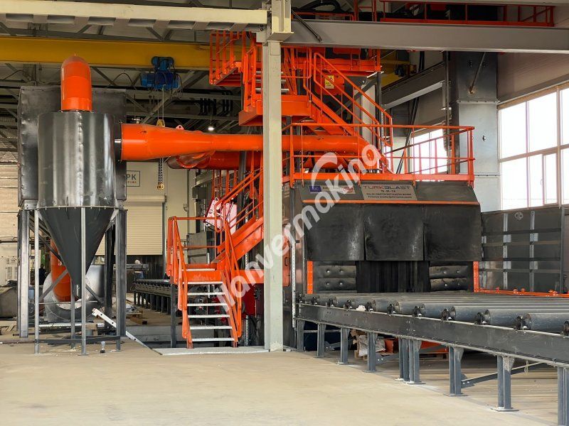 Rulo Konveyörlü Sac ve Profil Kumlama Makinesi