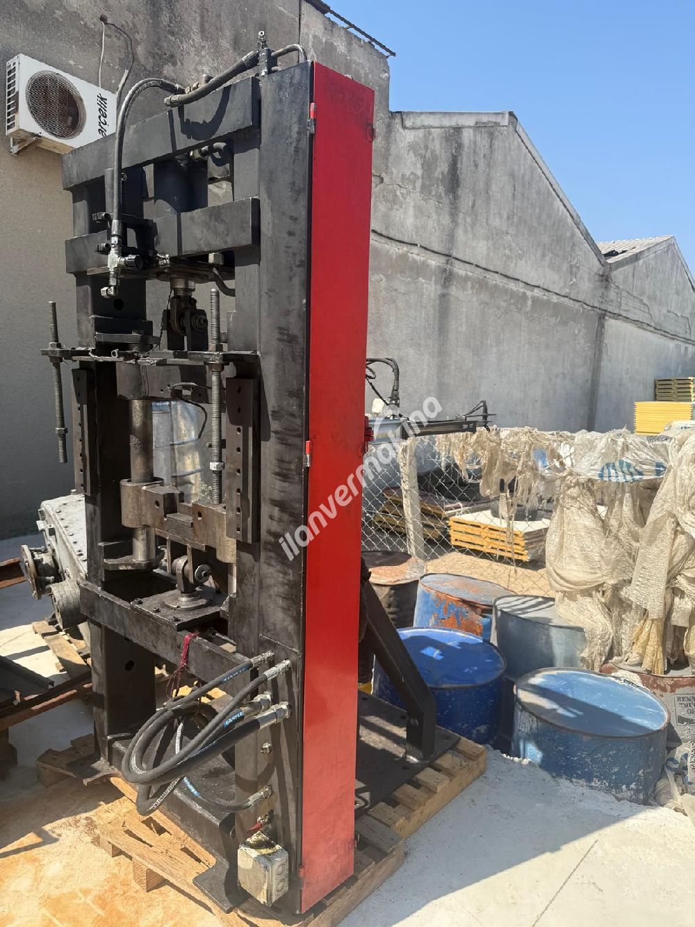 ÇELİK SICAK KESİM TEZGAHI 