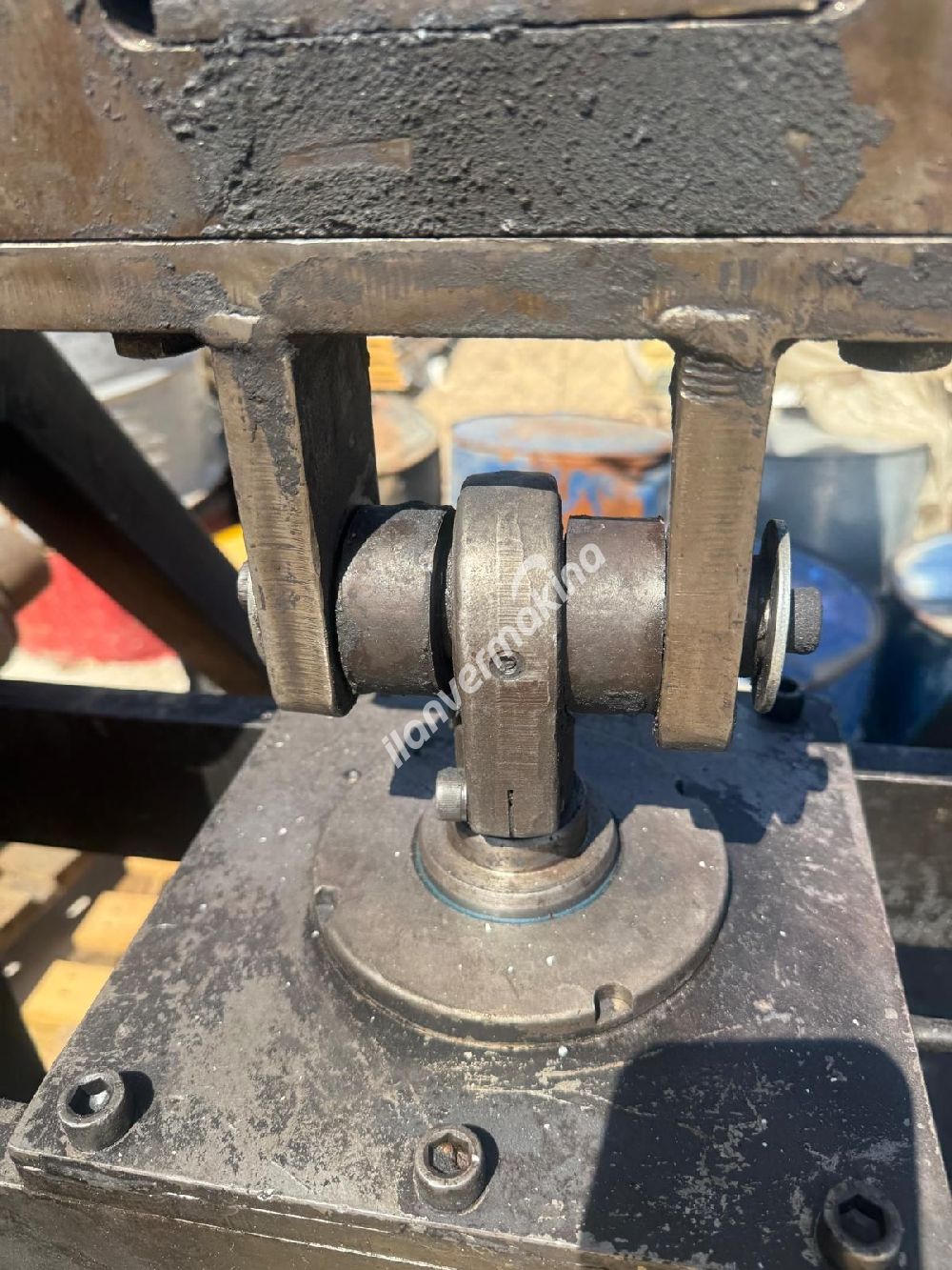 ÇELİK SICAK KESİM TEZGAHI 