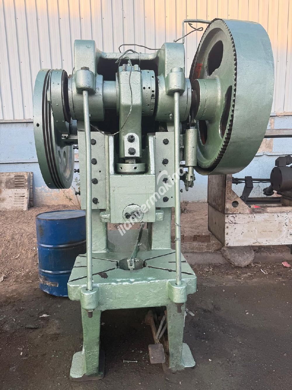 120 TON ve 40 TON 3 ADET EKSANTRİK PRES