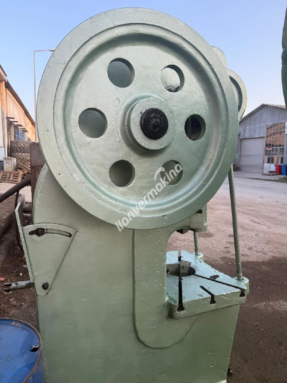 120 TON ve 40 TON 3 ADET EKSANTRİK PRES