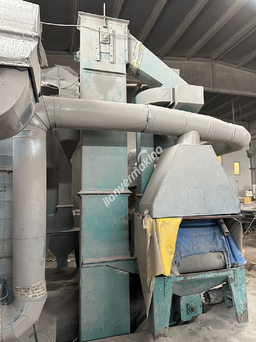 KURULU VE ÇALIŞIR VAZİYETTE MERMER KUMLAMA MAKİNESİ