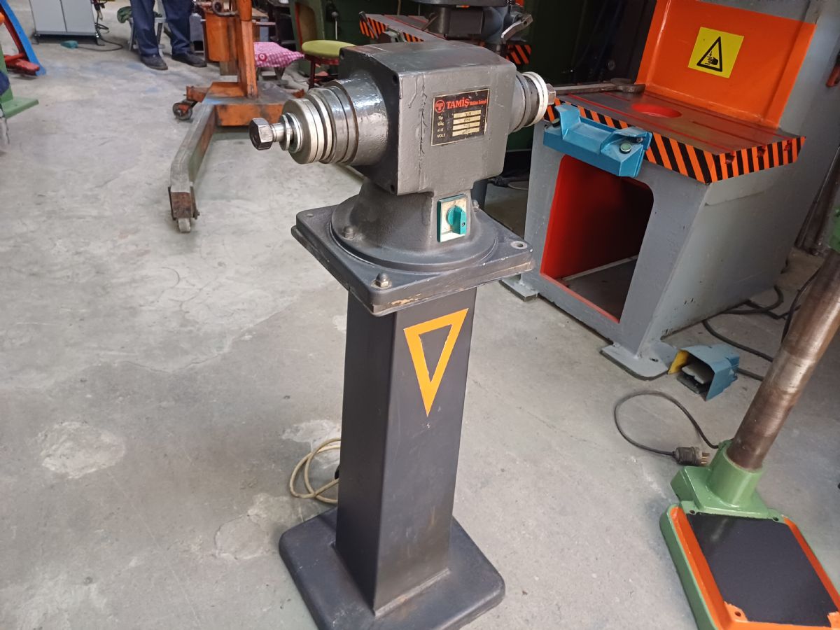 TAMİŞ 2 Hp  3000 DEVİR TAŞ MOTORU 