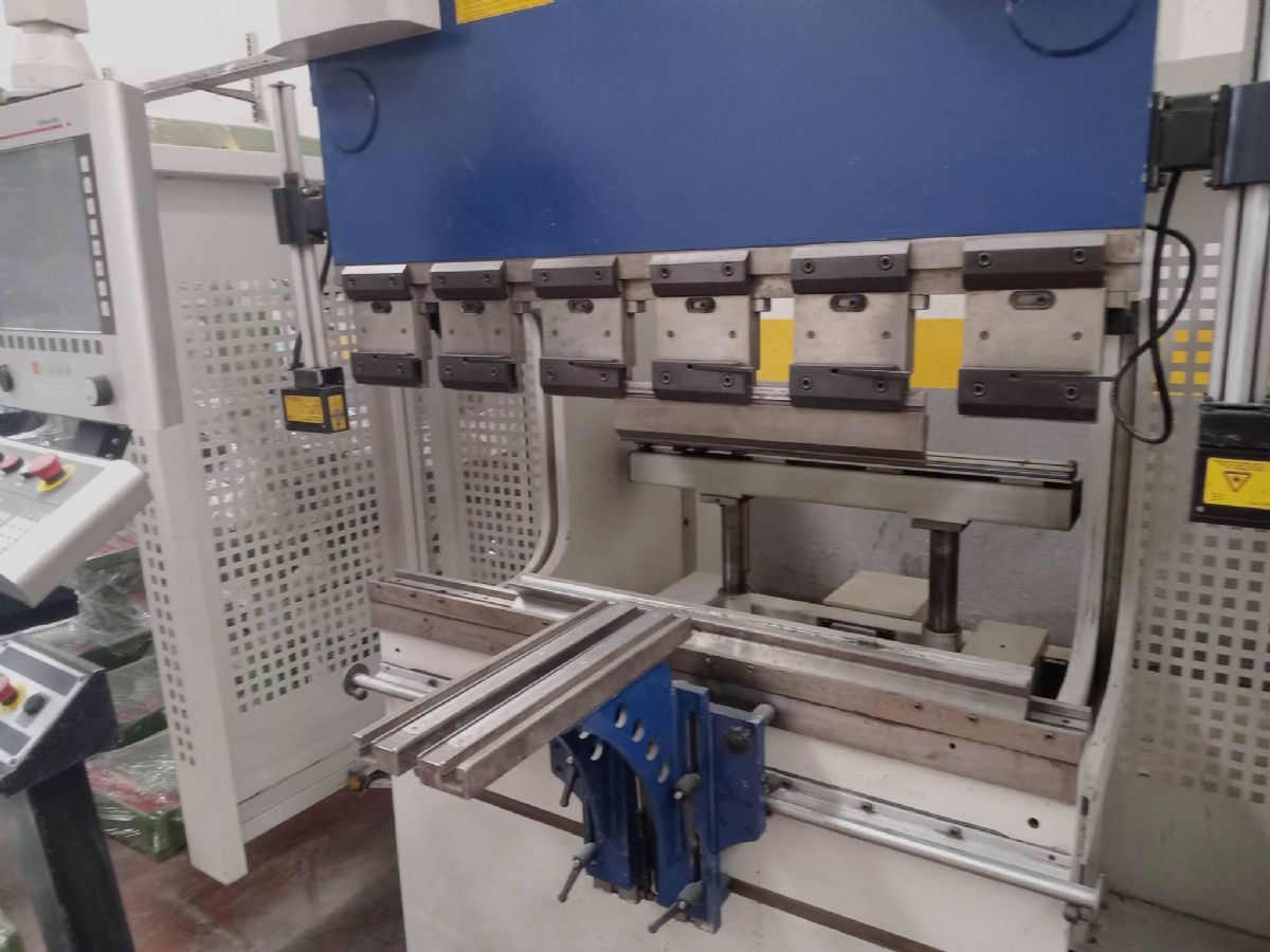 MVD 1250x40 Cnc Abkant