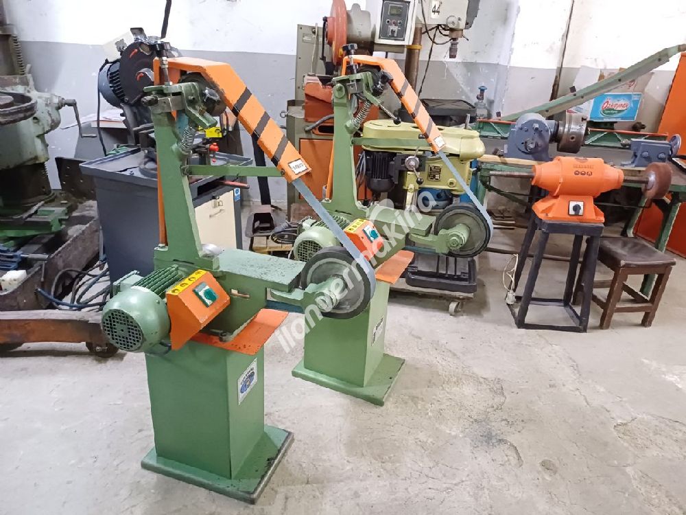 CAN MAKİNA ÜÇGEN ŞERİT BANT ZIMPARA MAKİNASI