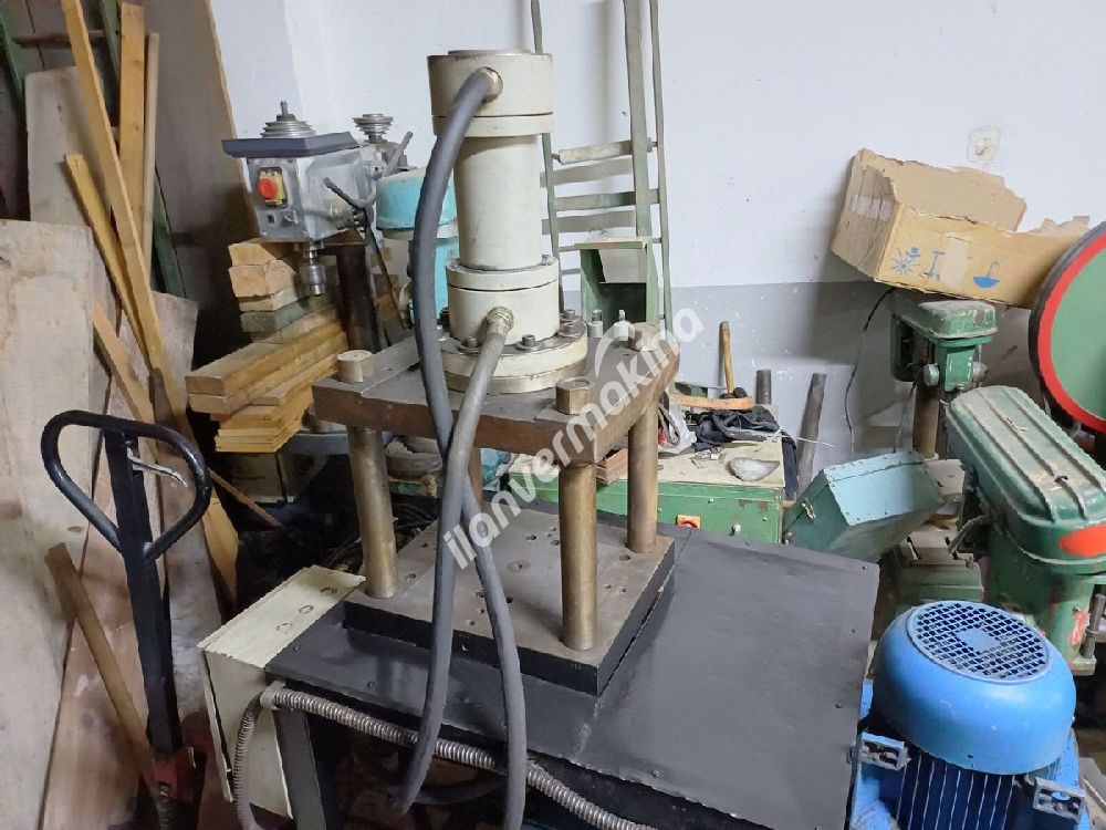 15 TON HİDROLİK PRES 