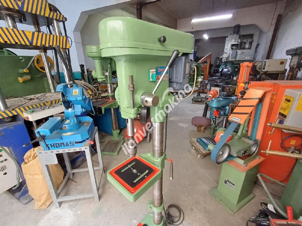 TİRYAKİ 16 KAYIŞLI SÜTUNLU MATKAP TEZGAHI