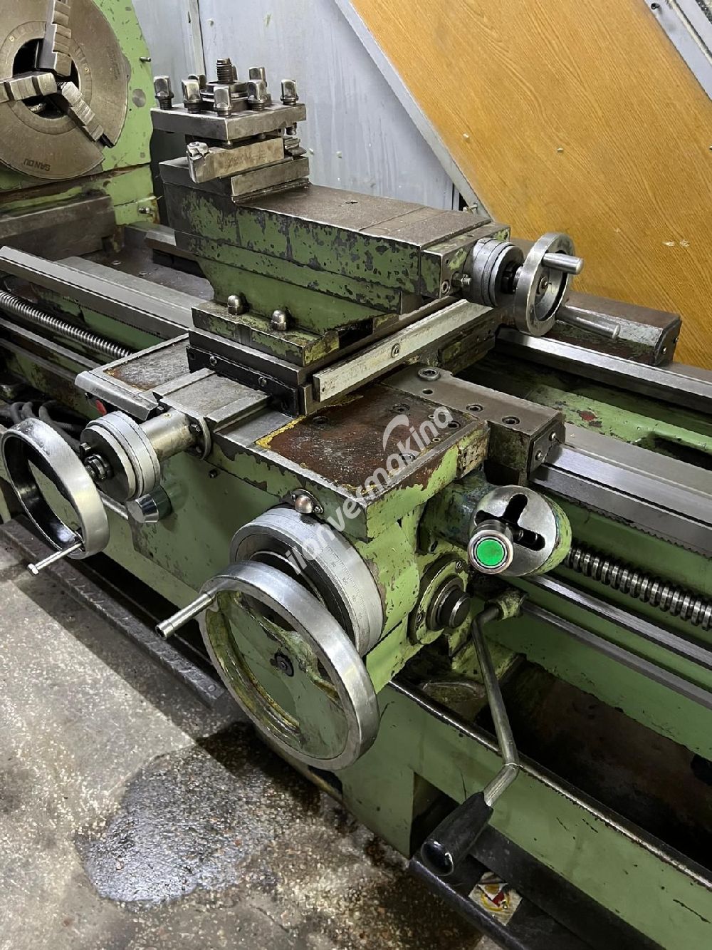 Yunnan CY6266L -  660 Çap 2 Metre Torna Tezgahı