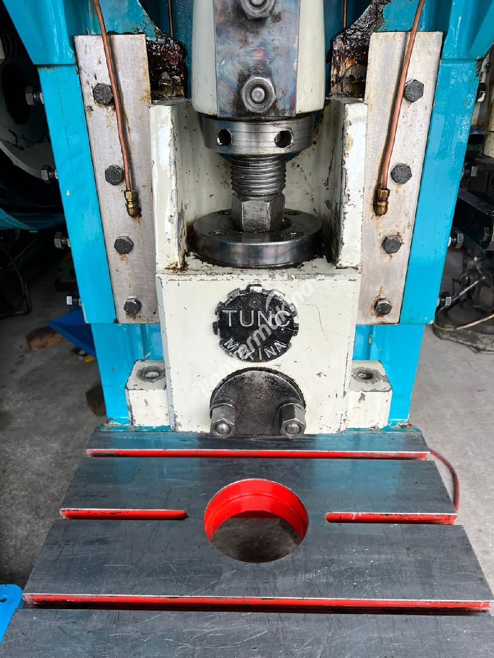 Çok Temiz 60 Ton Eksantrik Pres