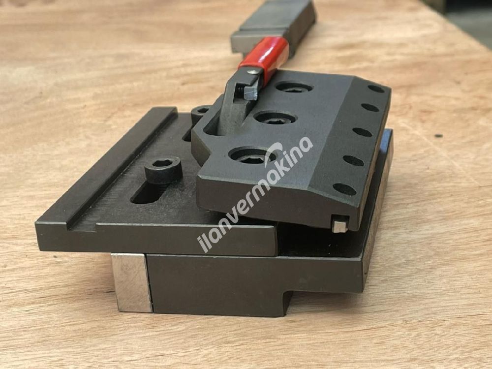 ABKANT HIZLI KALIP TUTUCU PROMECAM-2 EKSEN HAREKET İMKANI(X/Y)