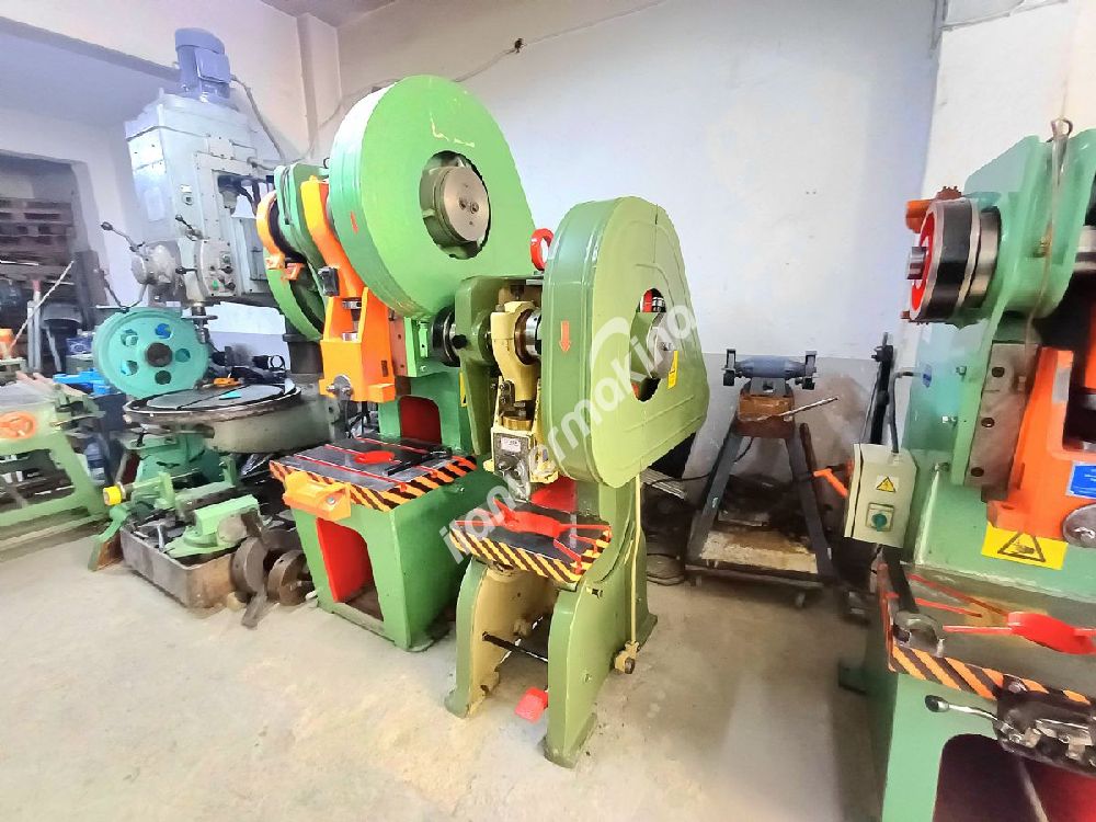 20 TON ŞAHİN MARKA EKSANTRİK PRES