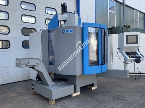 4 Eksenli CNC Üniversal Freze Tezgahı