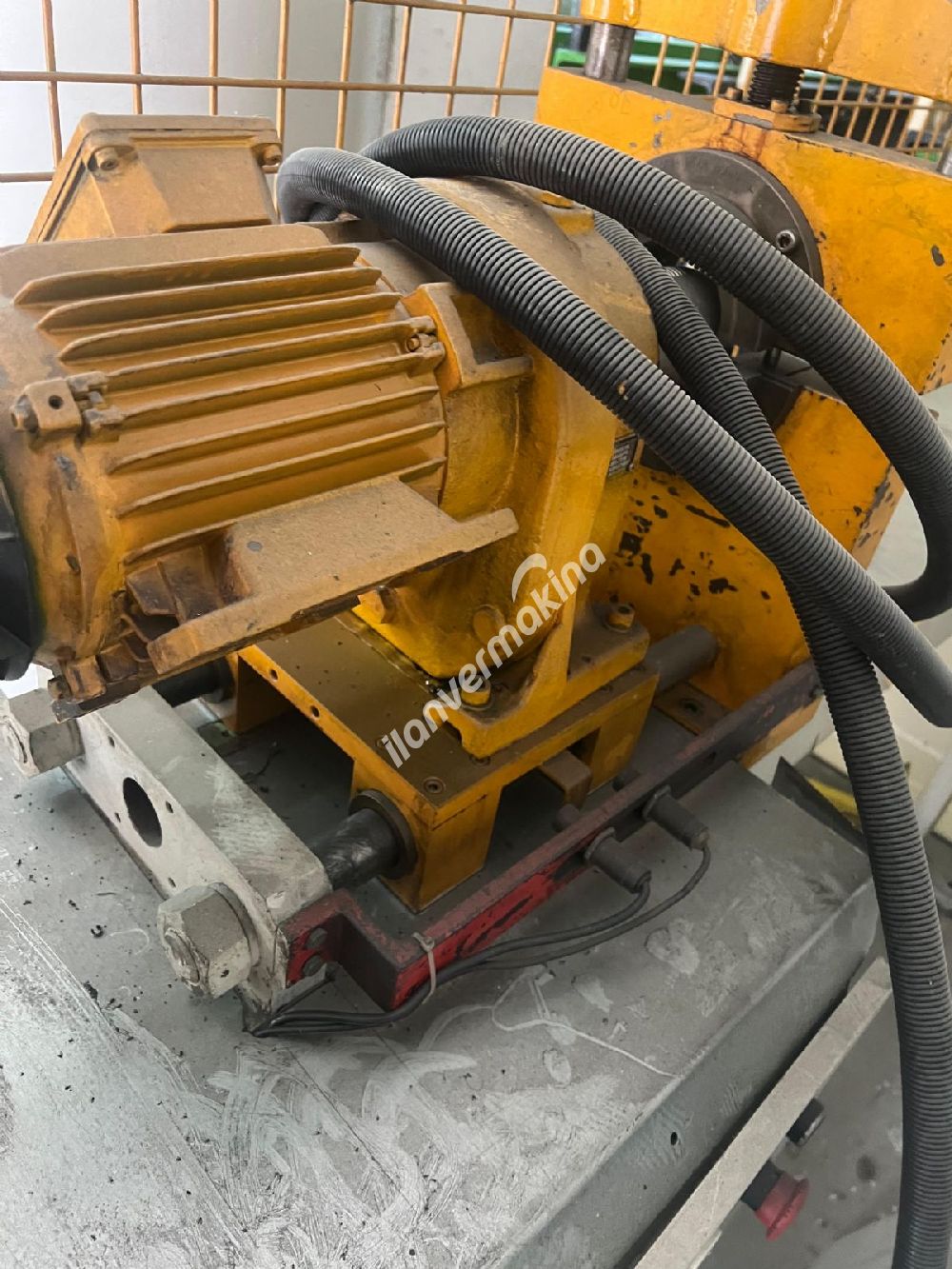 2 İnç 4 İnç Boru Diş Açma Makinesi Proter Özel Yapım