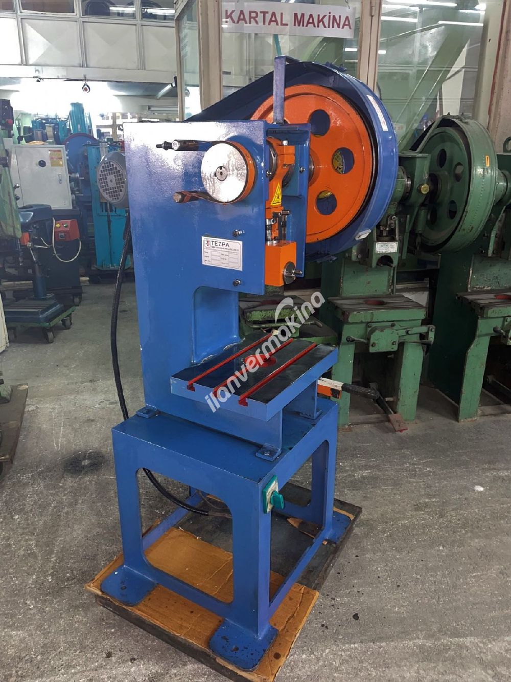 5 TONLUK EKSANTRİK PRES ÇELİK GÖVDE