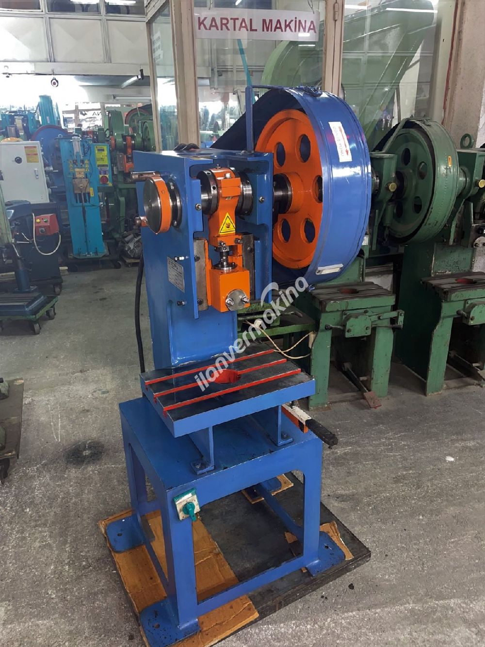 5 TONLUK EKSANTRİK PRES ÇELİK GÖVDE