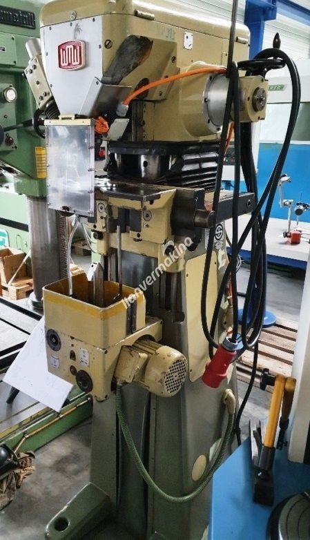 Merkezi Delik Punta Taşlama Makinesi