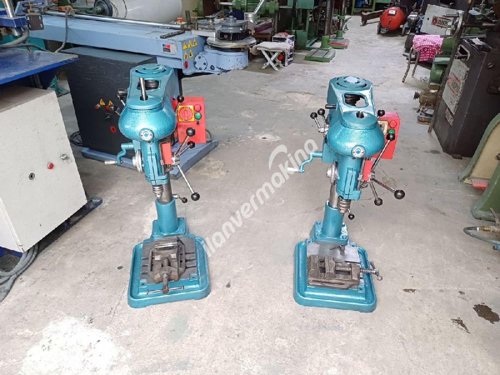 EKÇELİK ÇİFT DEVİRLİ KILAVUZ ÇEKME MATKAP TEZGAHI