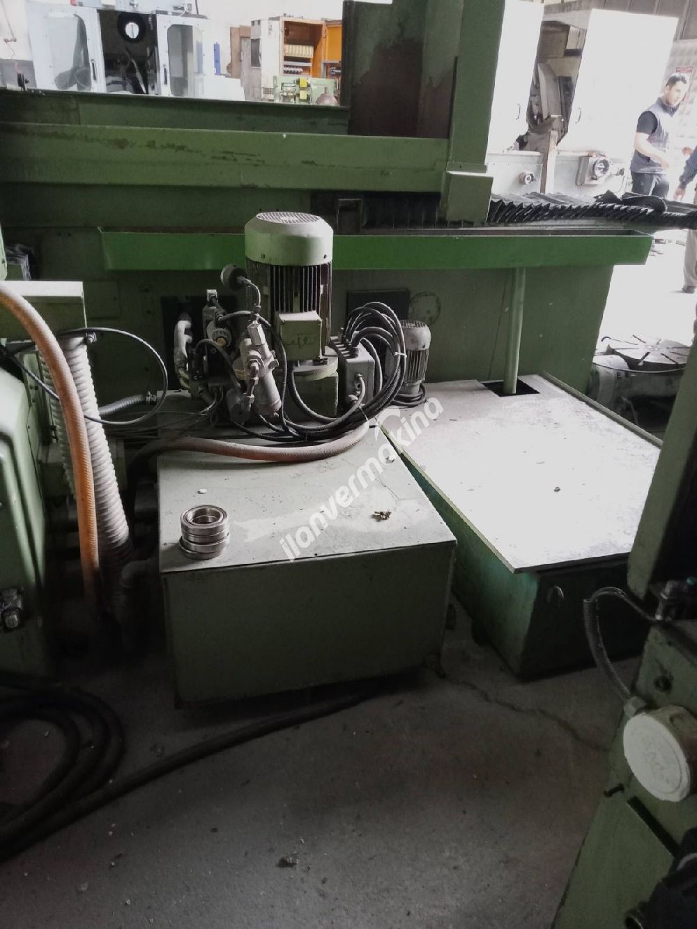 Elb 400x1250 mm Satıh Taşlama