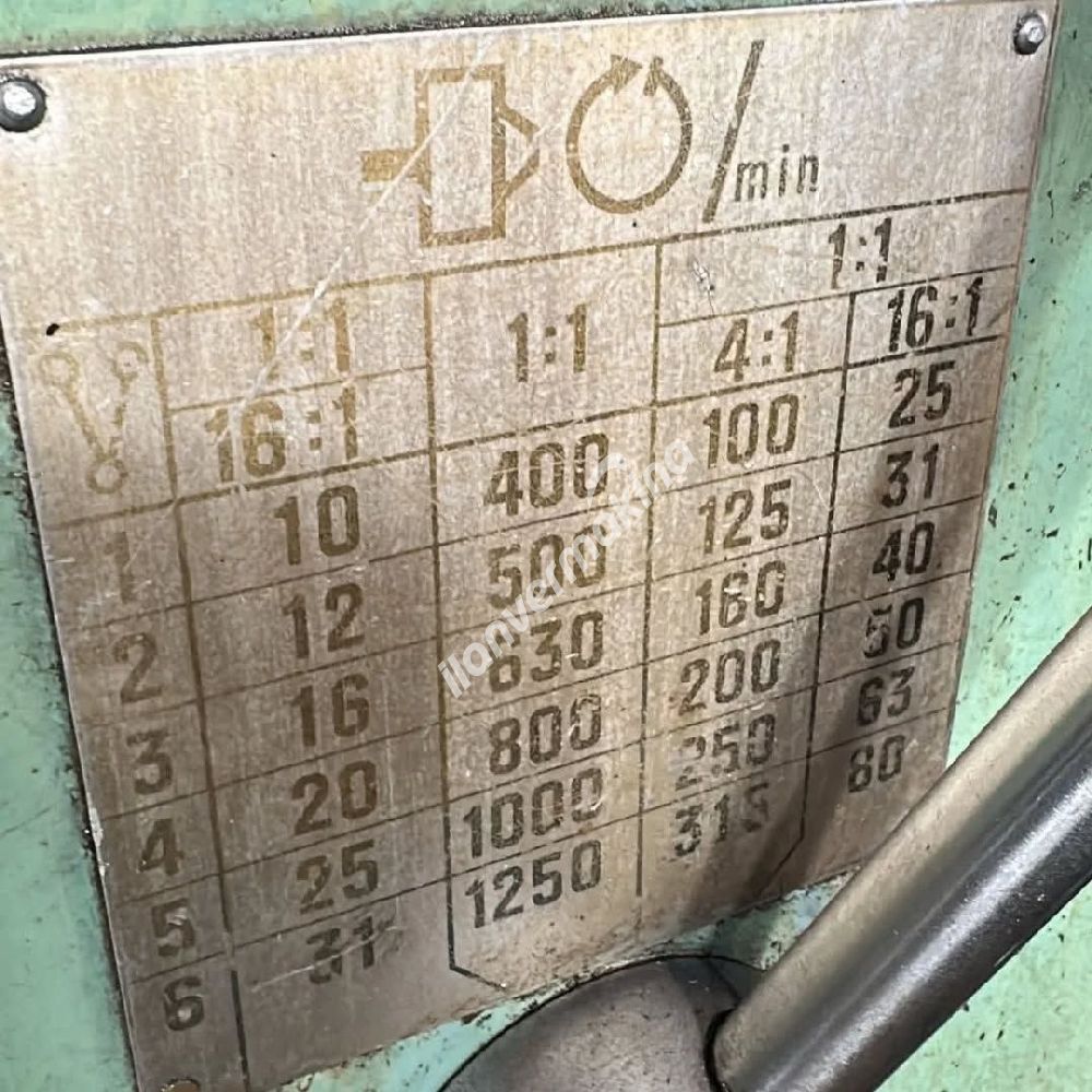 700 Çap 8 Metre Rus Torna