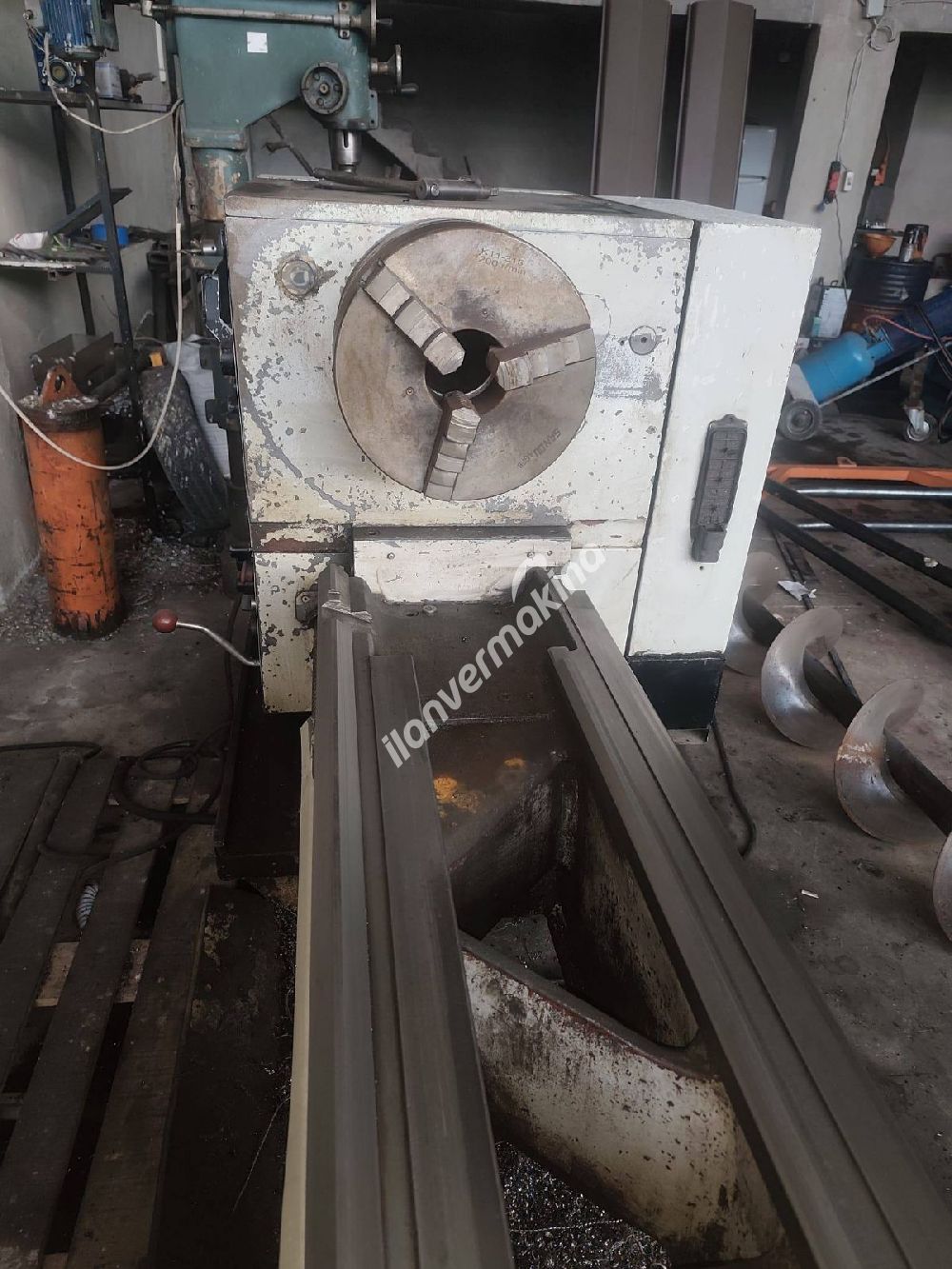 660 Çap 3 Metre Çin Torna